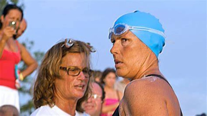 Bild zu Rekordschwimmerin Diana Nyad „Es ist vorbei“ Bild 1 von 1 FAZ
