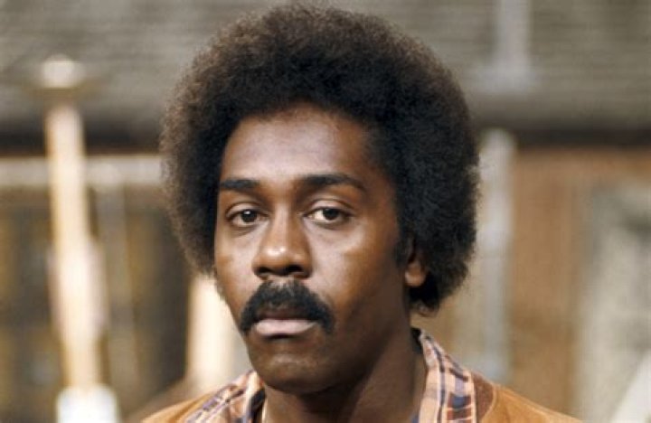 Celebrity Spotlight: Demond Wilson's Height Revealed