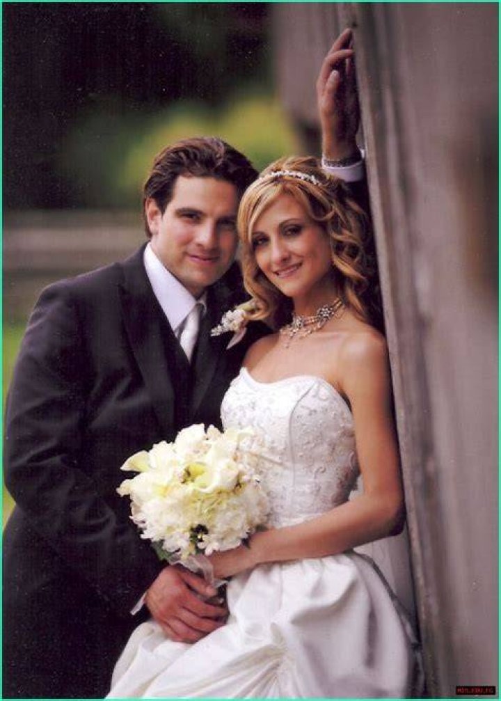 Is Scott Cam Happily Married? Uncover The Truth