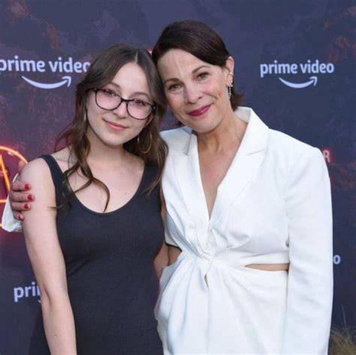 Maeve Taylor Flynn Facts About Lili Taylor's daughter Dicy Trends