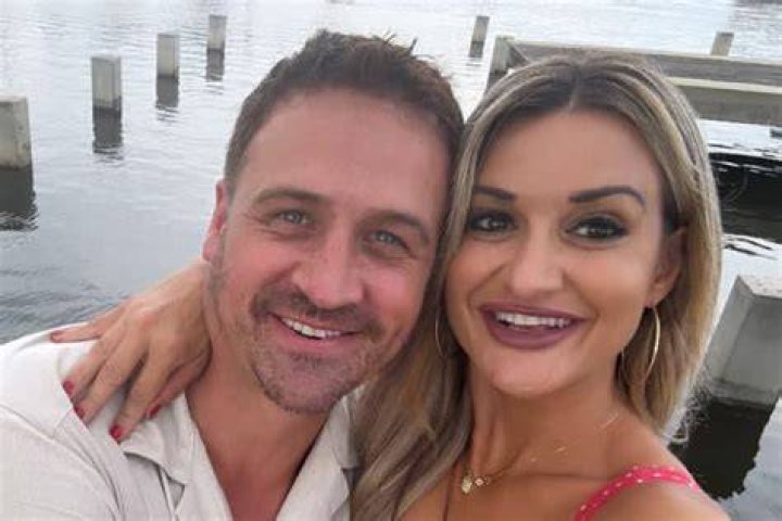 Ryan Bingham&rsquo;s Girlfriend Who Is He Dating After Divorcing His Exwife?