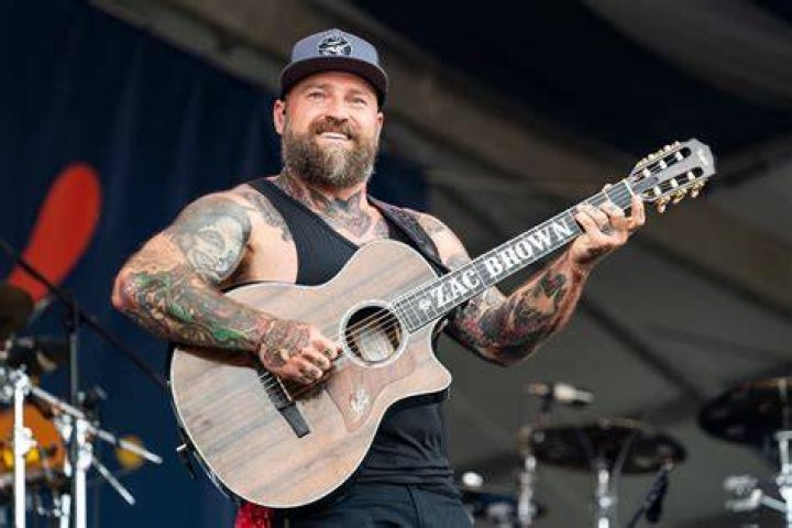 Zac Brown, 44, Has the Most Impressive Ontour Workout Habits &mdash; Eat